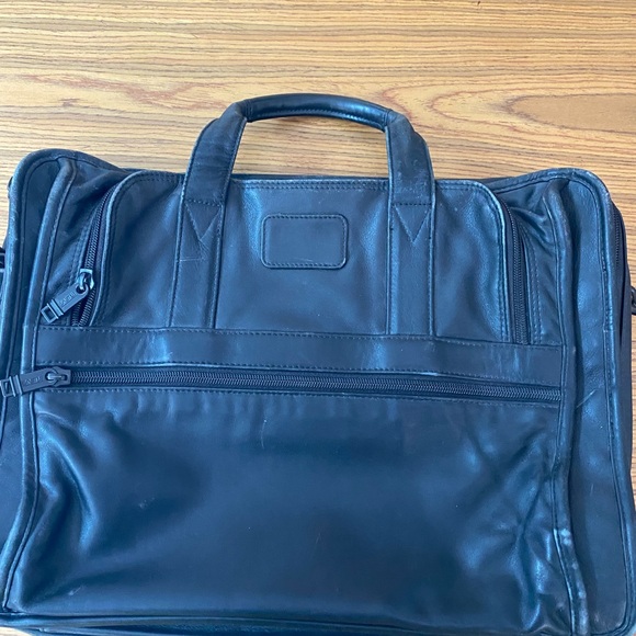 Tumi Other - Vintage TUMI leather briefcase